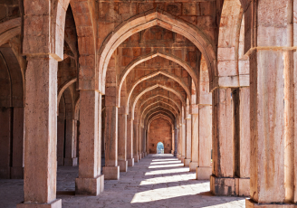 MESMERISING MALWA